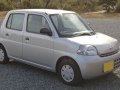Daihatsu Esse (J)