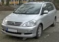 Toyota Avensis Verso (facelift 2003)