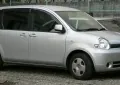 Toyota Sienta I