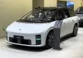 i8