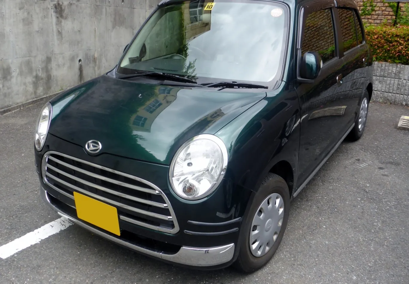 Daihatsu Mira Gino (L650)