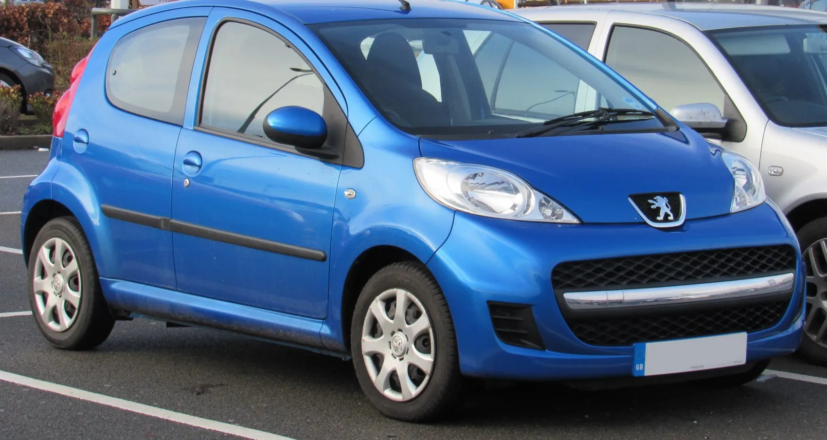 Peugeot 107 (Phase II, 2008) 5-door