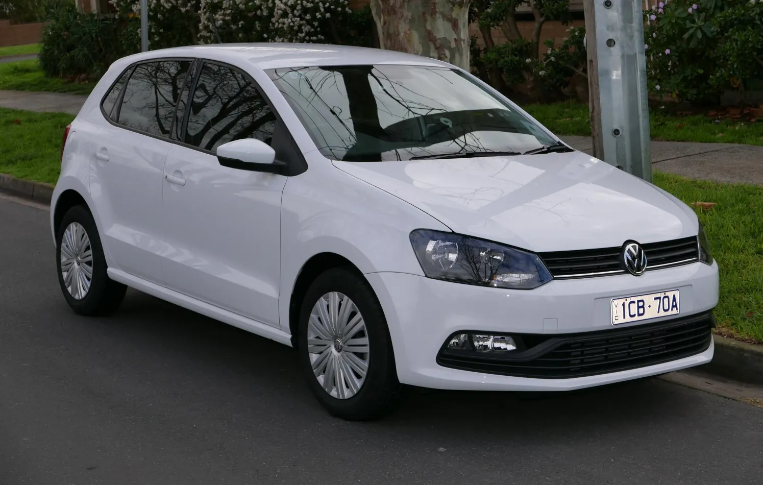 Volkswagen Polo V (facelift 2014)