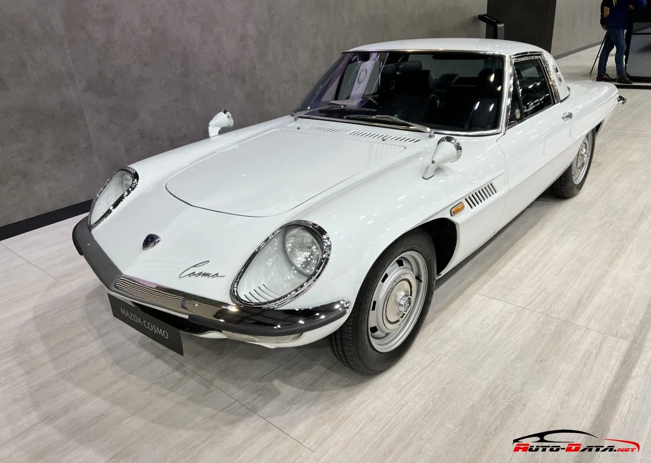 Mazda Cosmo (L10A)