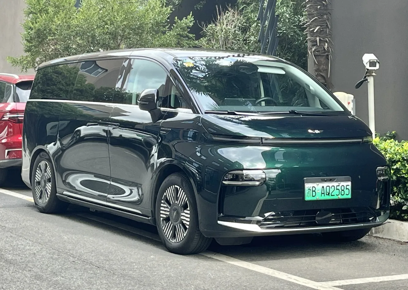 Geely Galaxy Wing L380