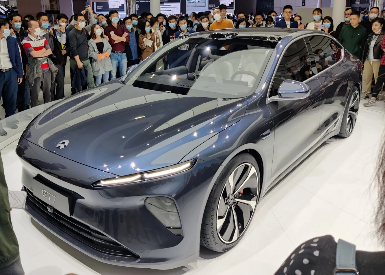 NIO ET7