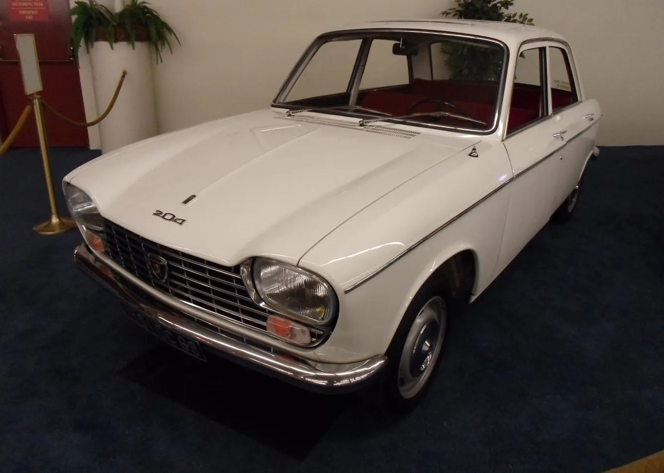 Peugeot 204
