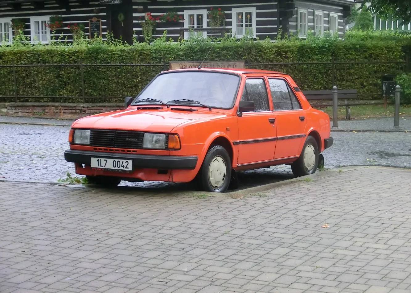 Skoda 105,120 (744)