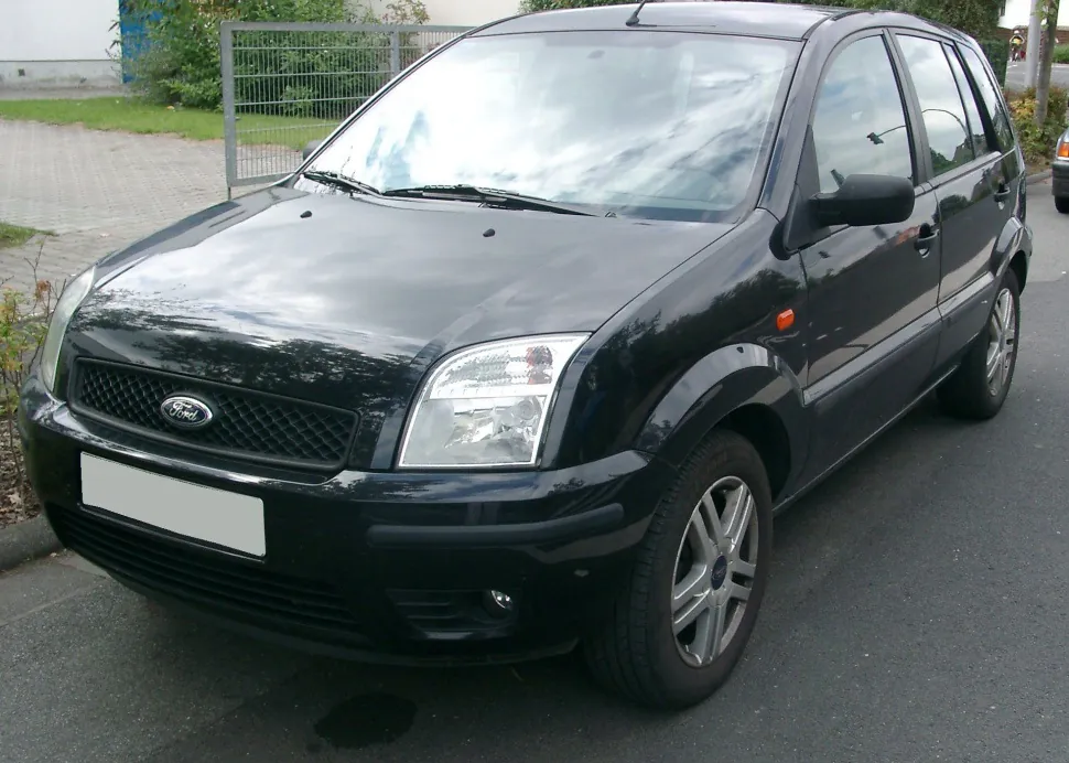Ford Fusion I