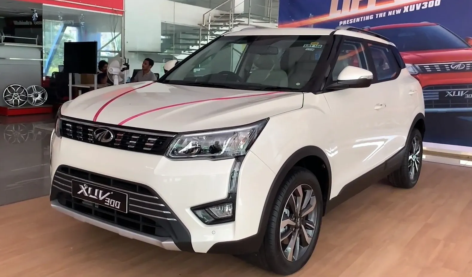 Mahindra XUV300