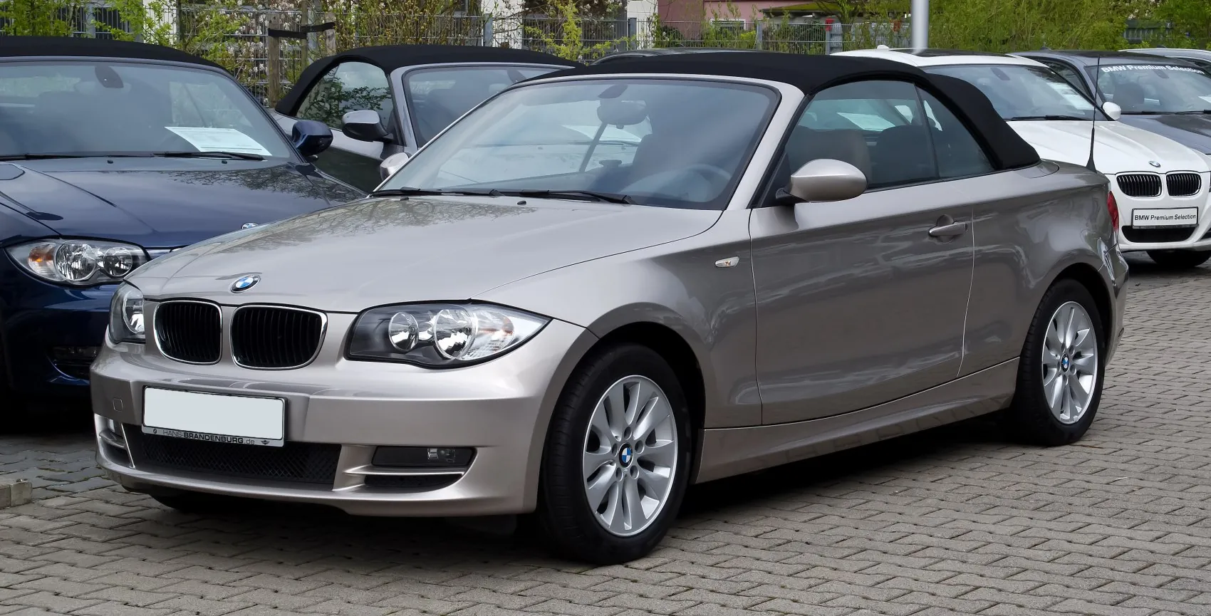 BMW 1 Series Convertible (E88 LCI, facelift 2011)