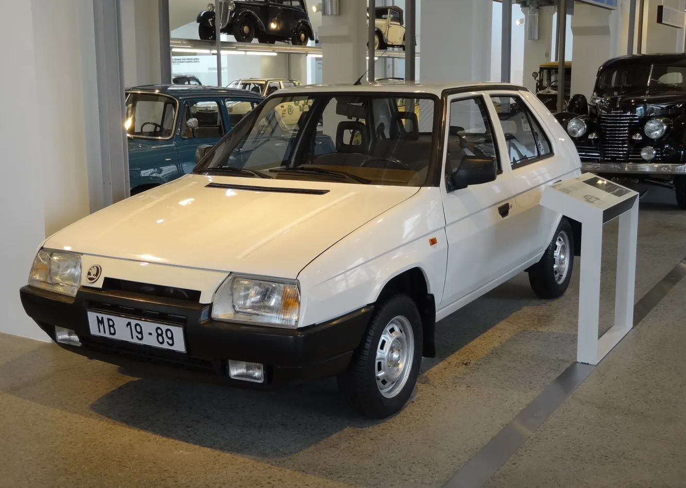 Skoda Favorit (781)