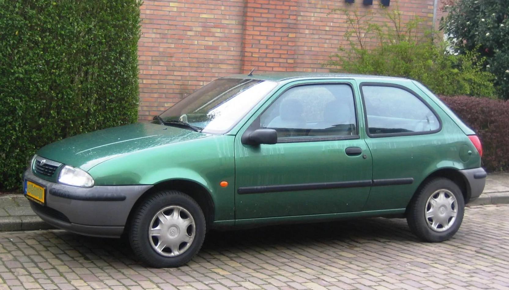 Mazda 121 III (JASM,JBSM)