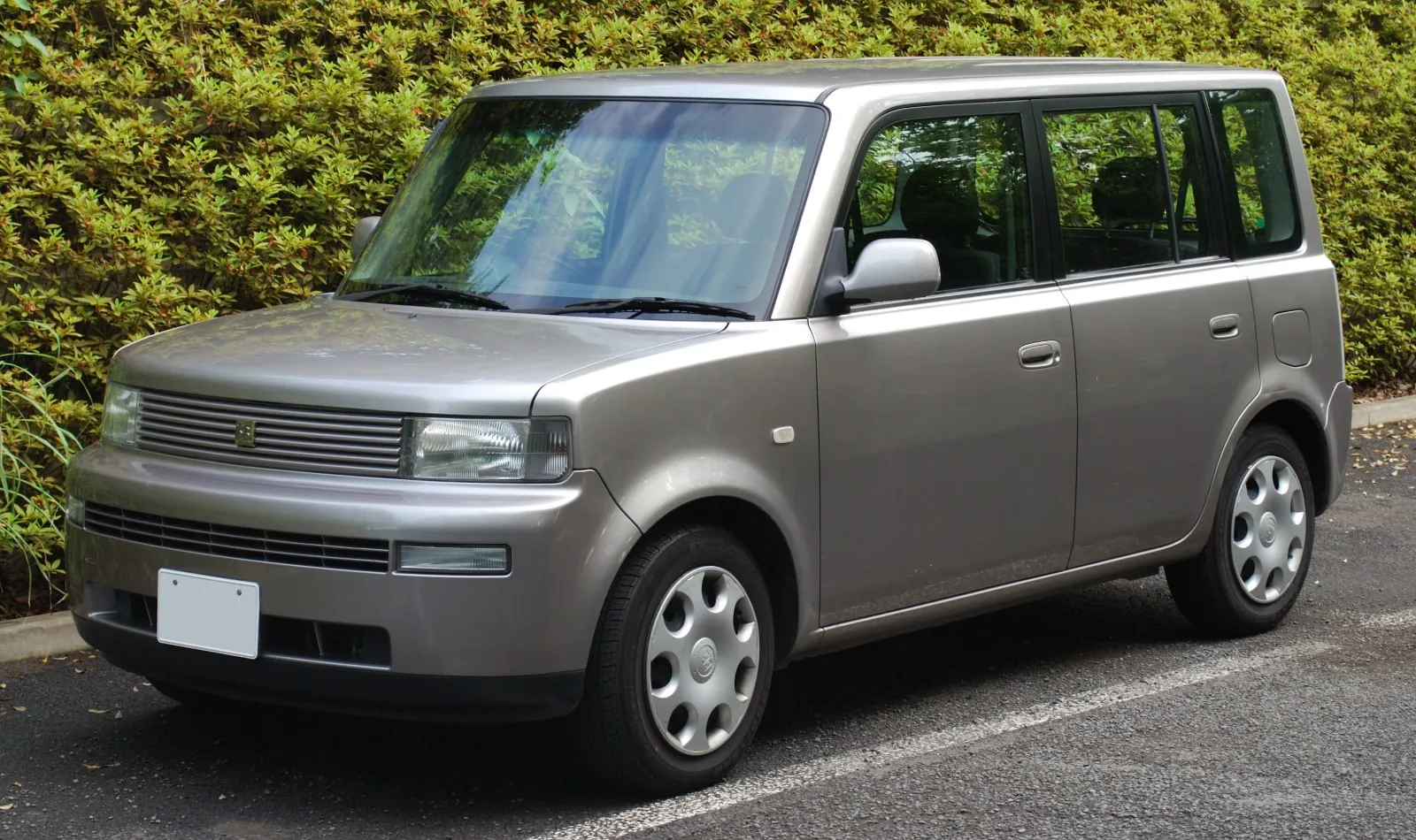 Toyota bB