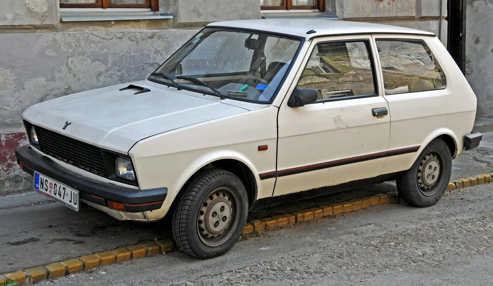 Zastava Yugo Koral