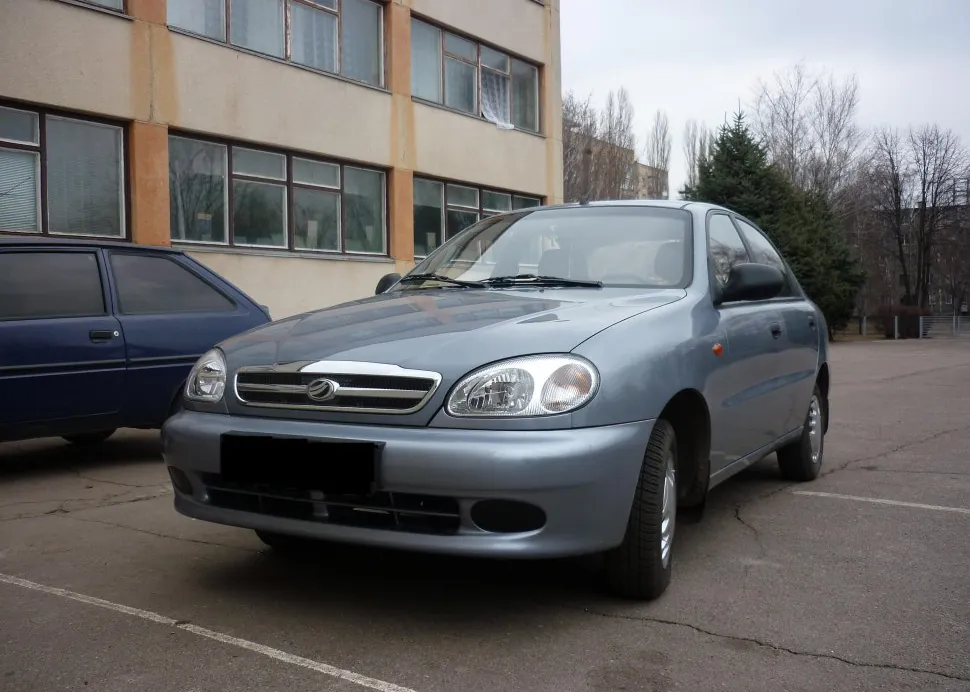 ZAZ Sens Sedan