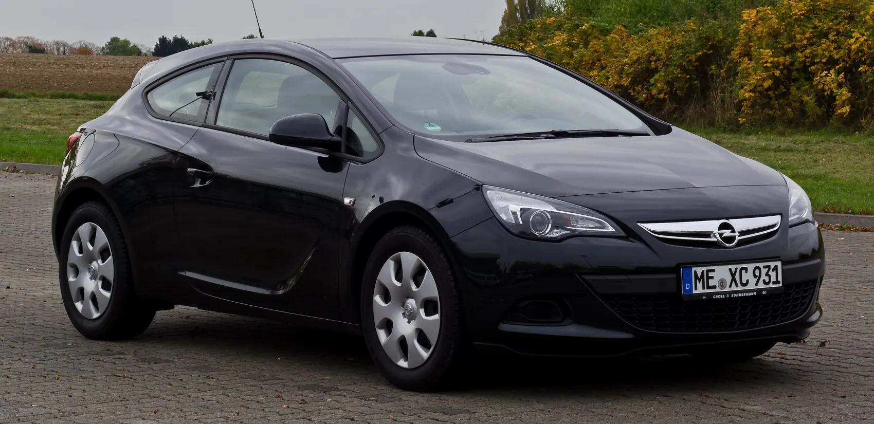 Opel Astra J GTC
