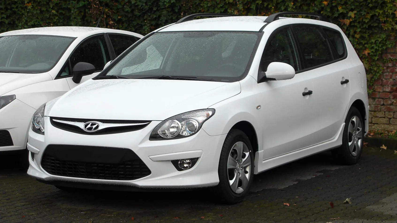 Hyundai i30 I CW (facelift 2010)