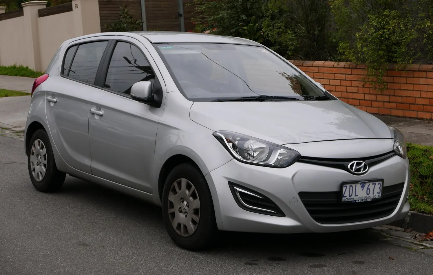 Hyundai i20 I (PB facelift 2012)