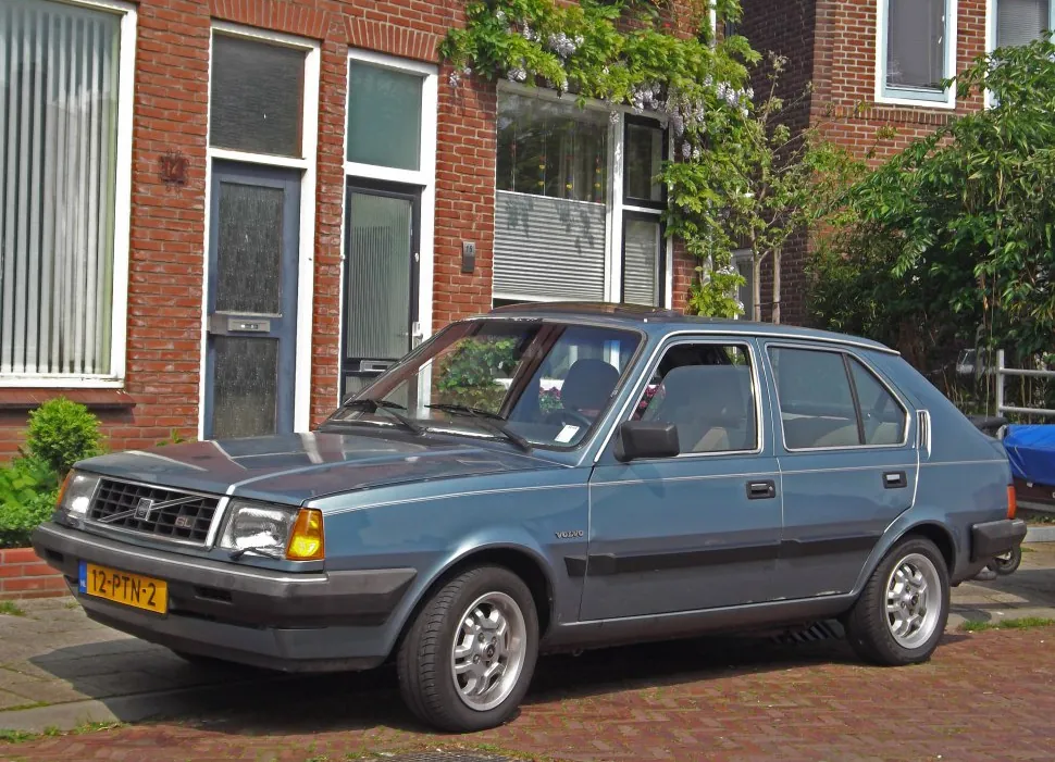 Volvo 340-360 (344)