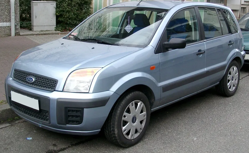Ford Fusion I (facelift 2005)