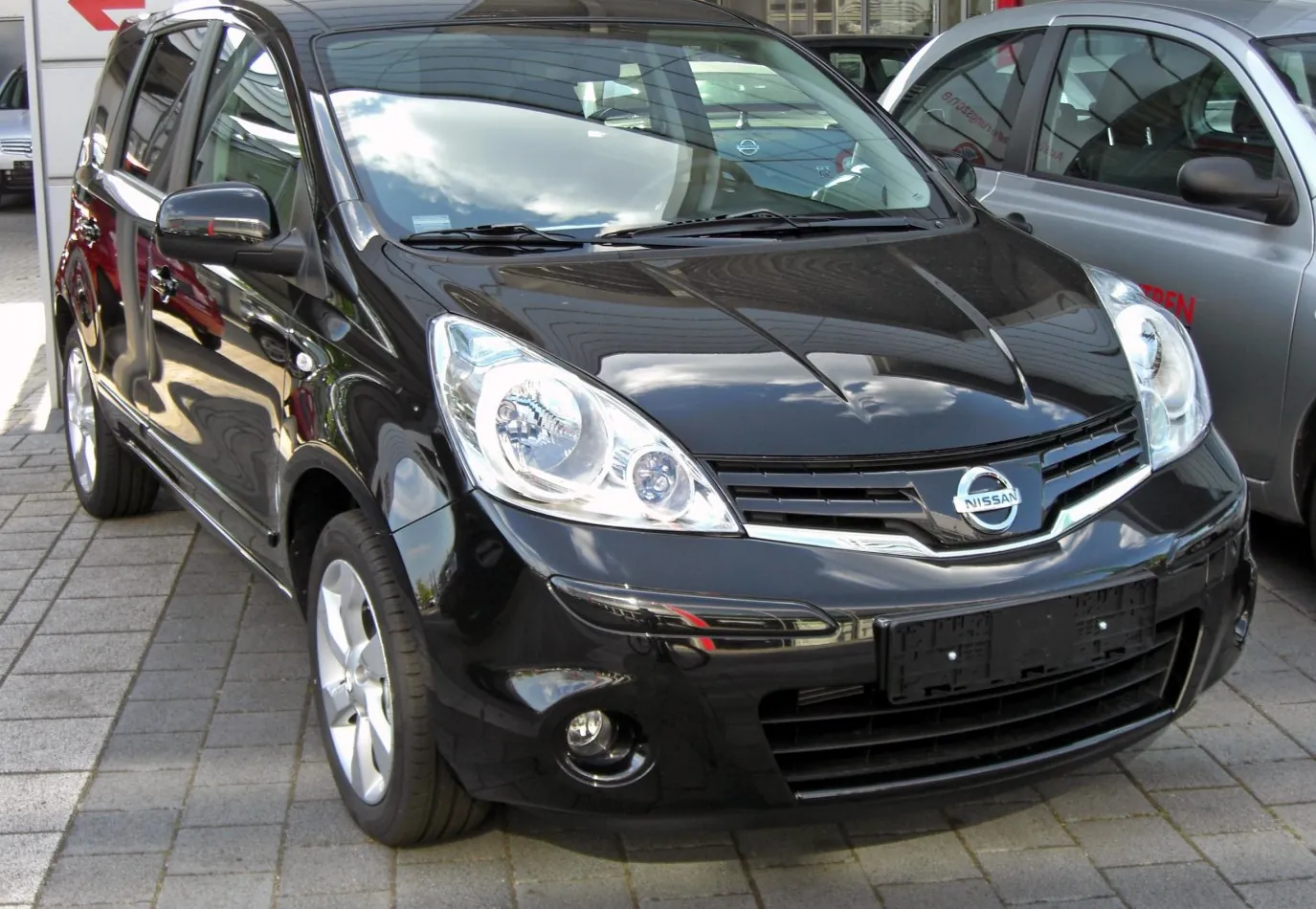 Nissan Note I (E11, facelift 2010)