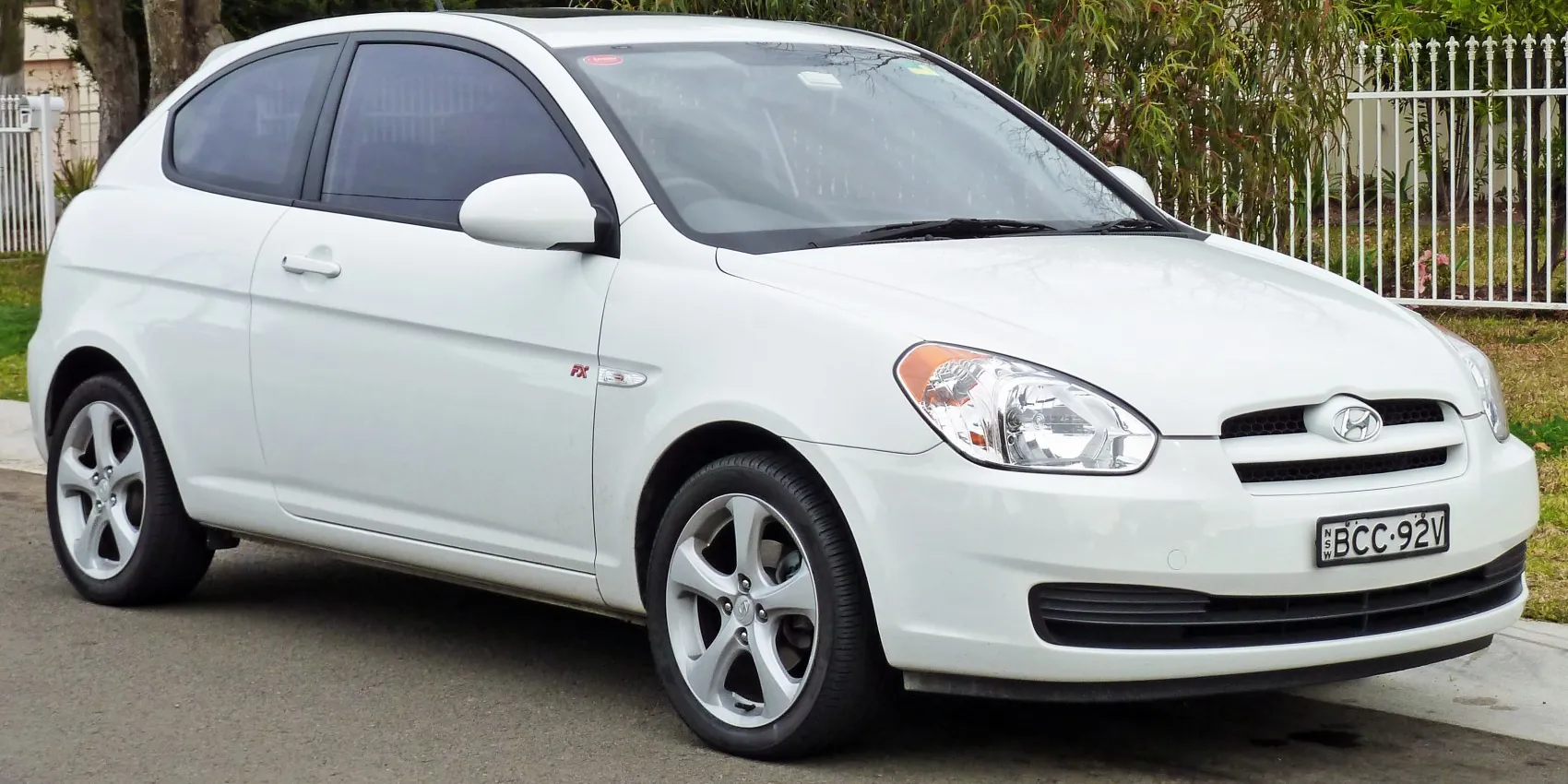 Hyundai Accent Hatchback III