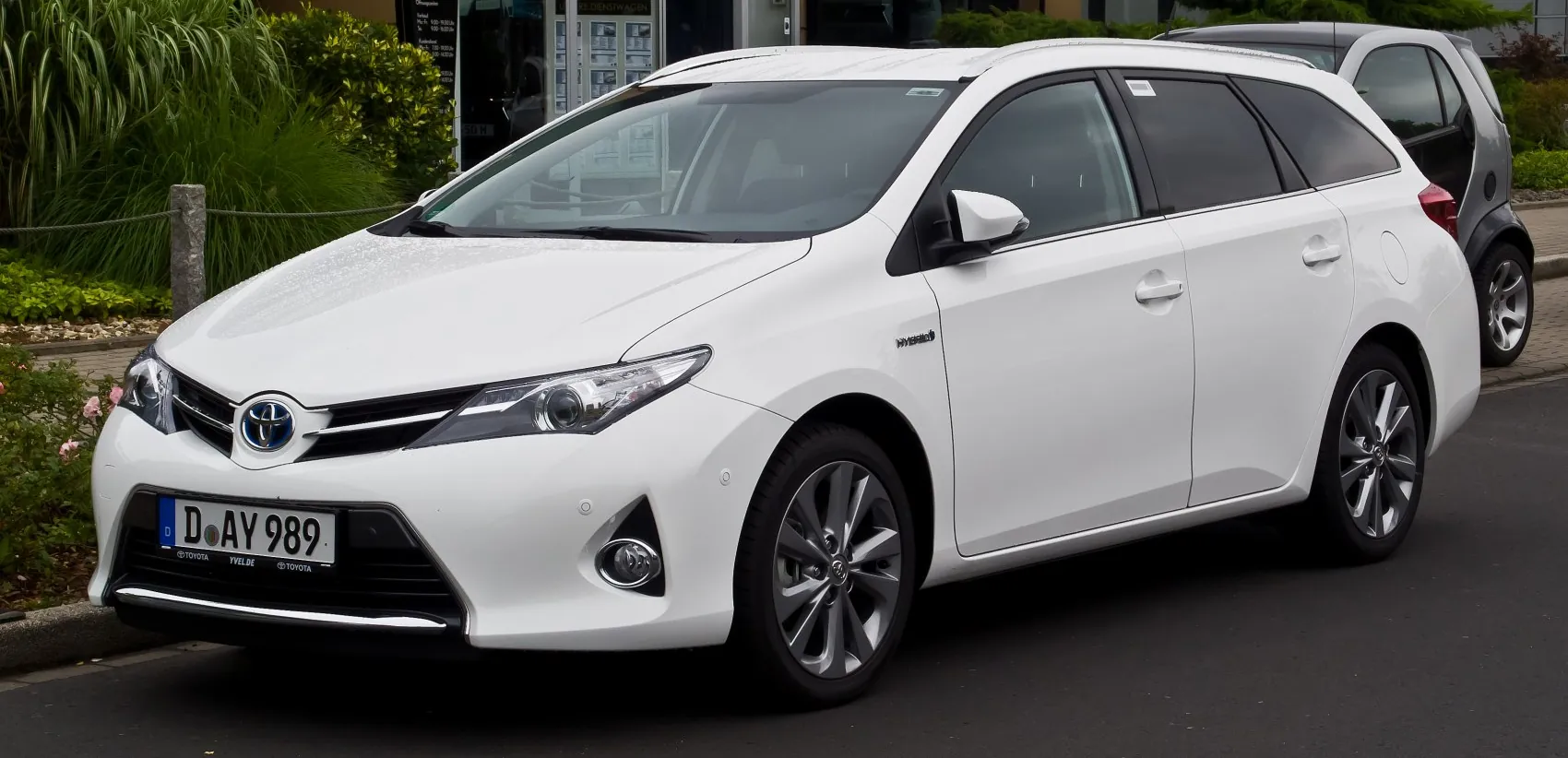 Toyota Auris II Touring Sports