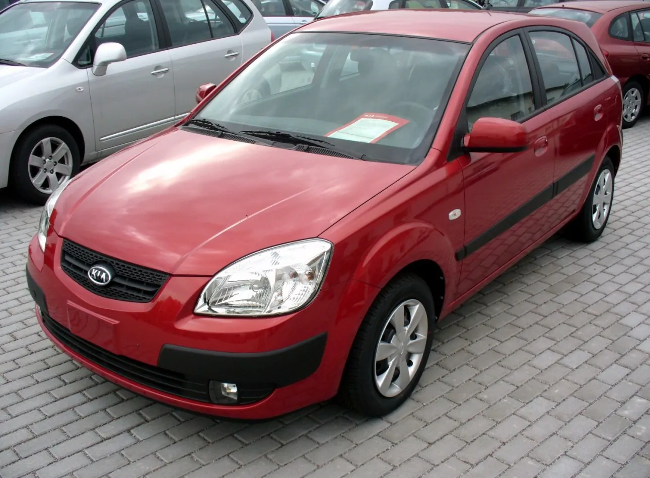 Kia Rio II Hatchback (JB)