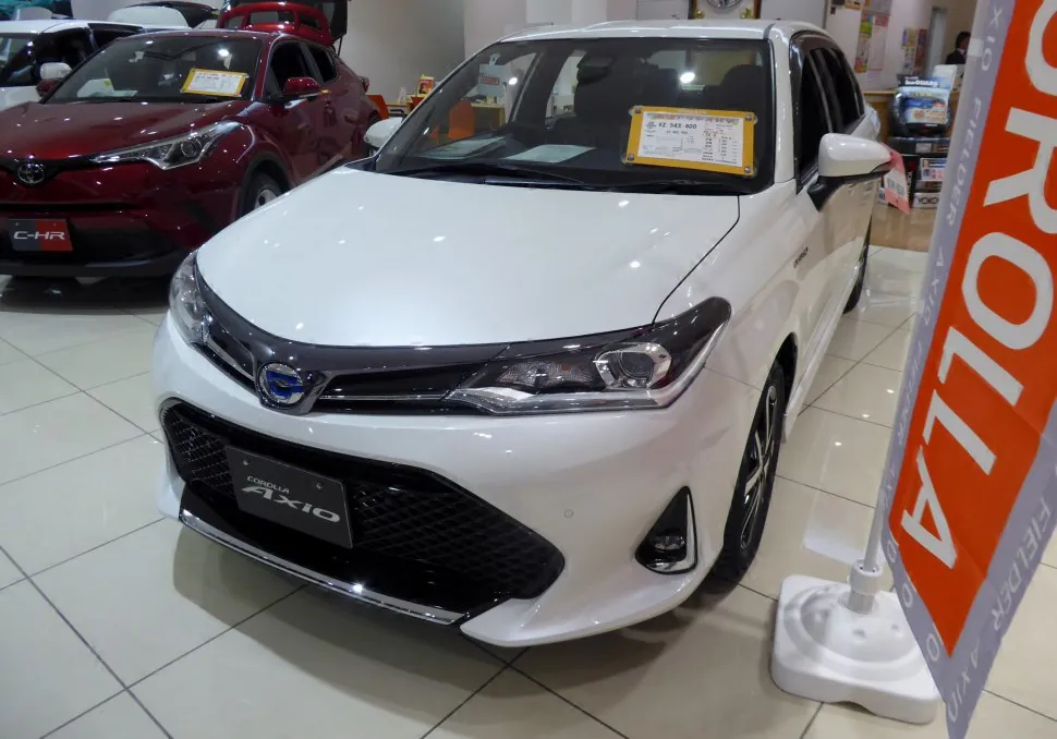 Toyota Corolla Axio XI (facelift 2017)