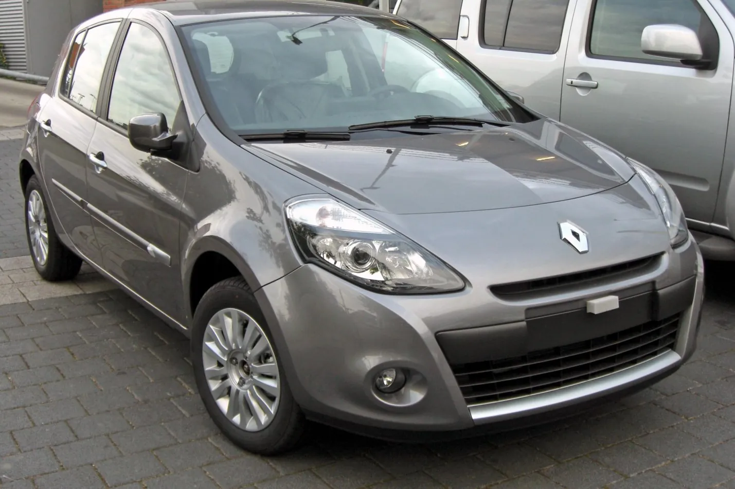 Renault Clio III (Phase II, 2009) 5-door