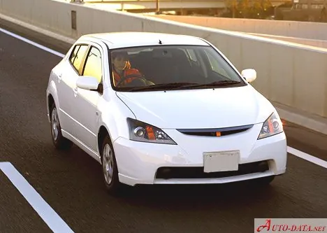 Toyota Will VS