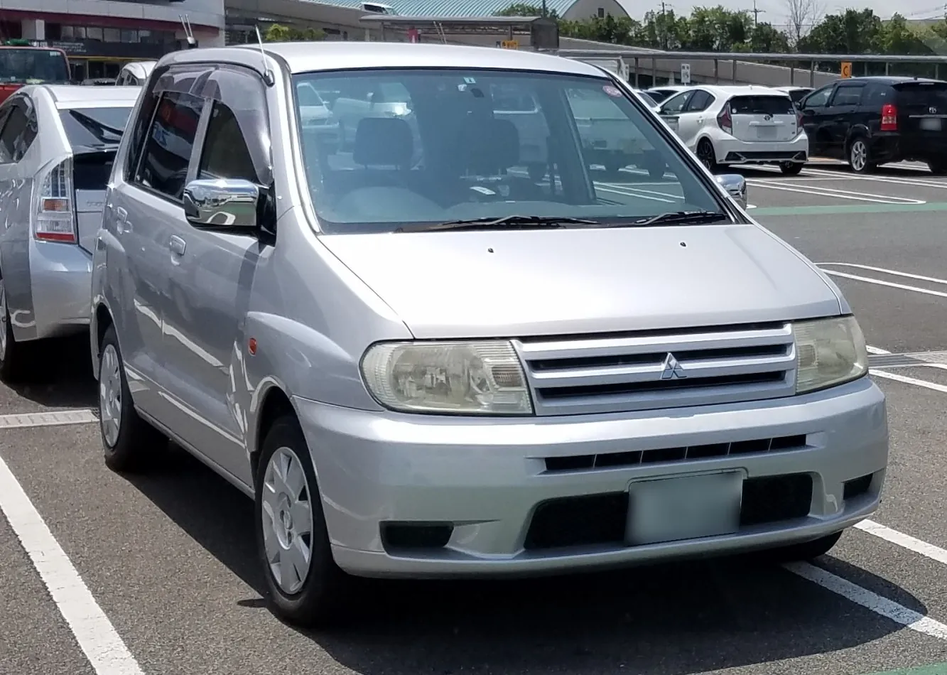 Mitsubishi Dingo (CJ)