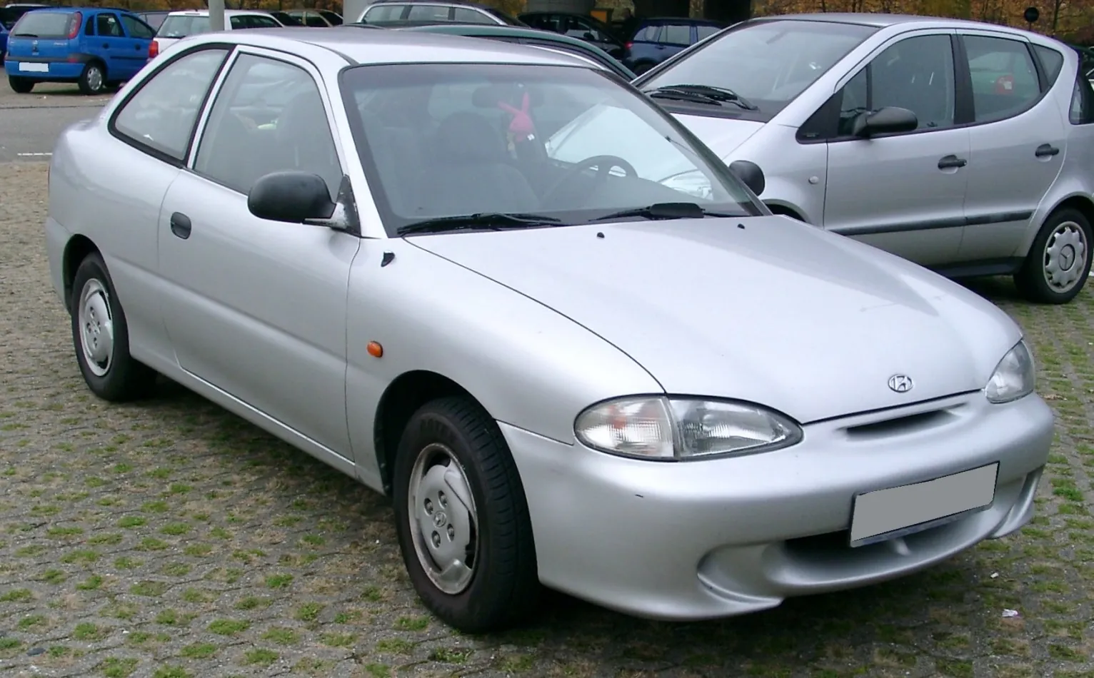 Hyundai Accent Hatchback I