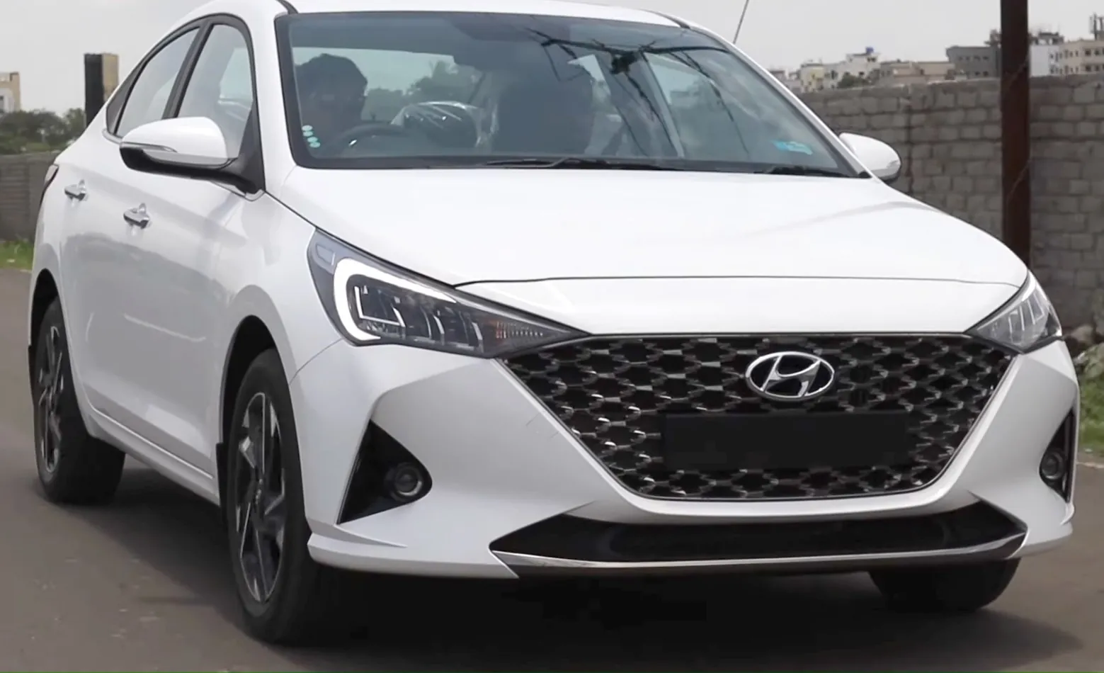Hyundai Verna V (facelift 2020)