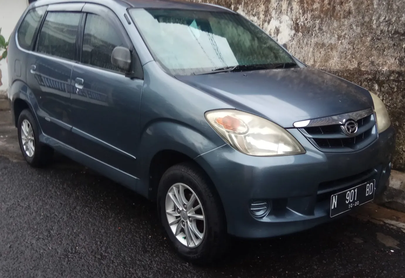 Daihatsu Xenia I (F600)