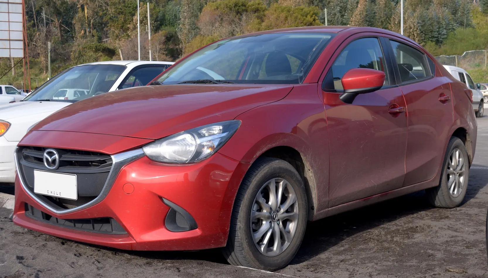 Mazda 2 III Sedan (DL)