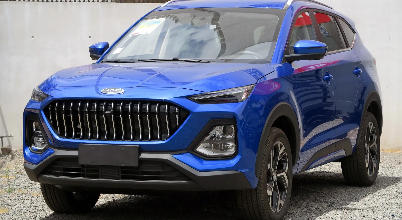 JAC JS8