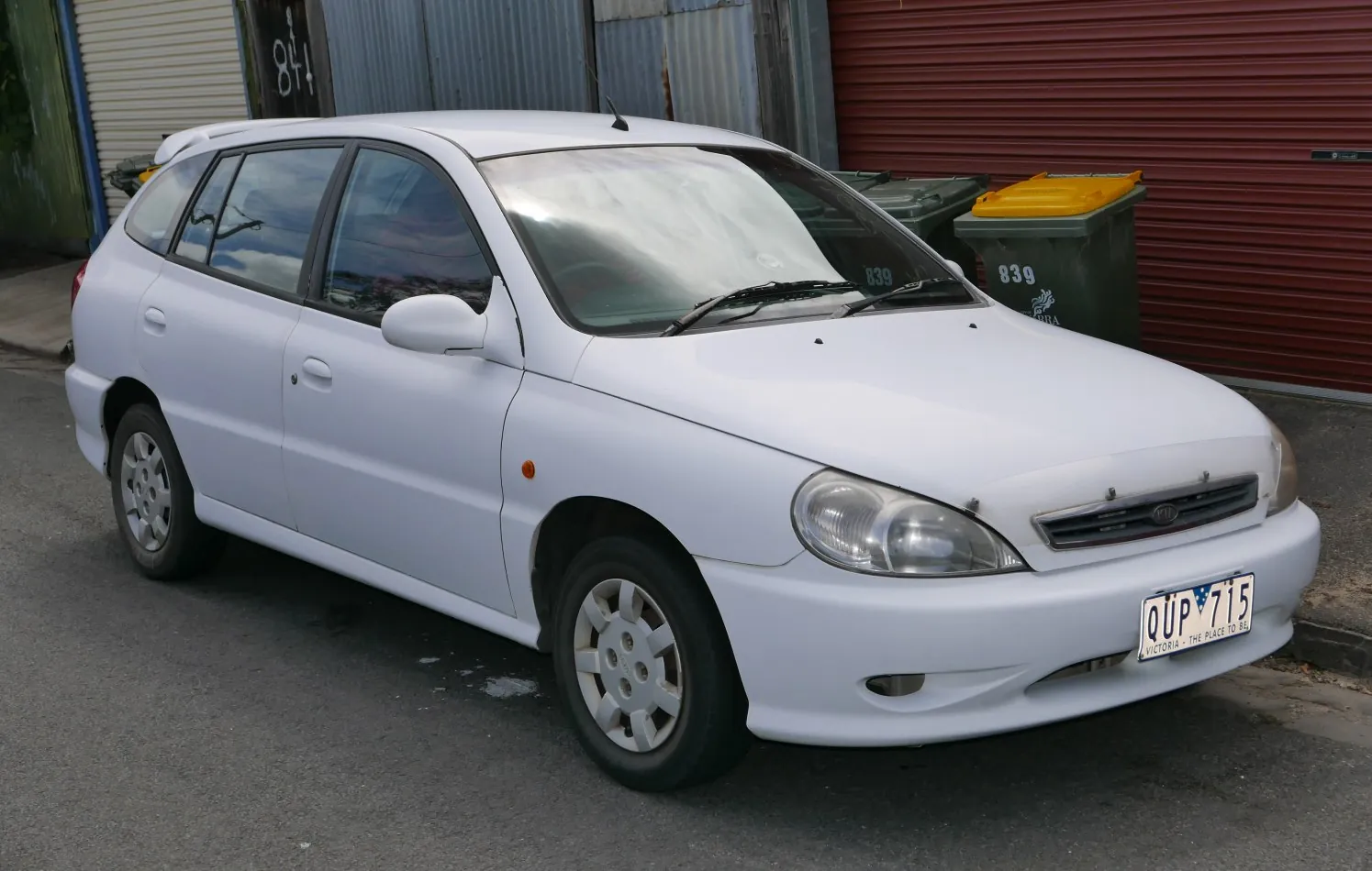 Kia Rio I Hatchback (DC)