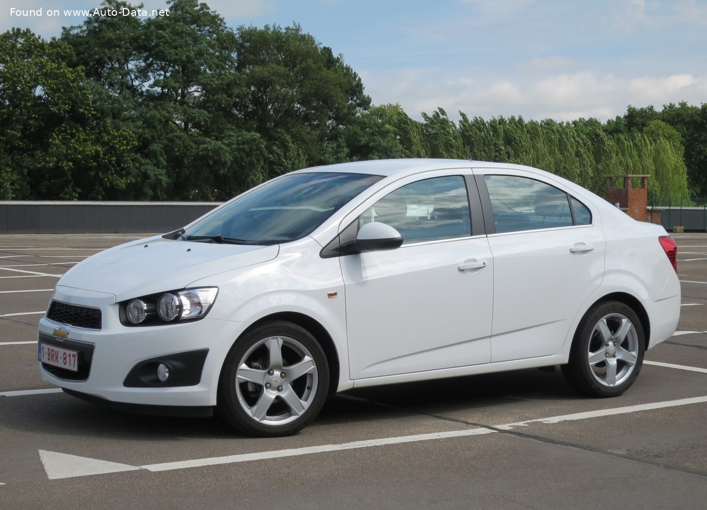 Chevrolet Aveo II Sedan