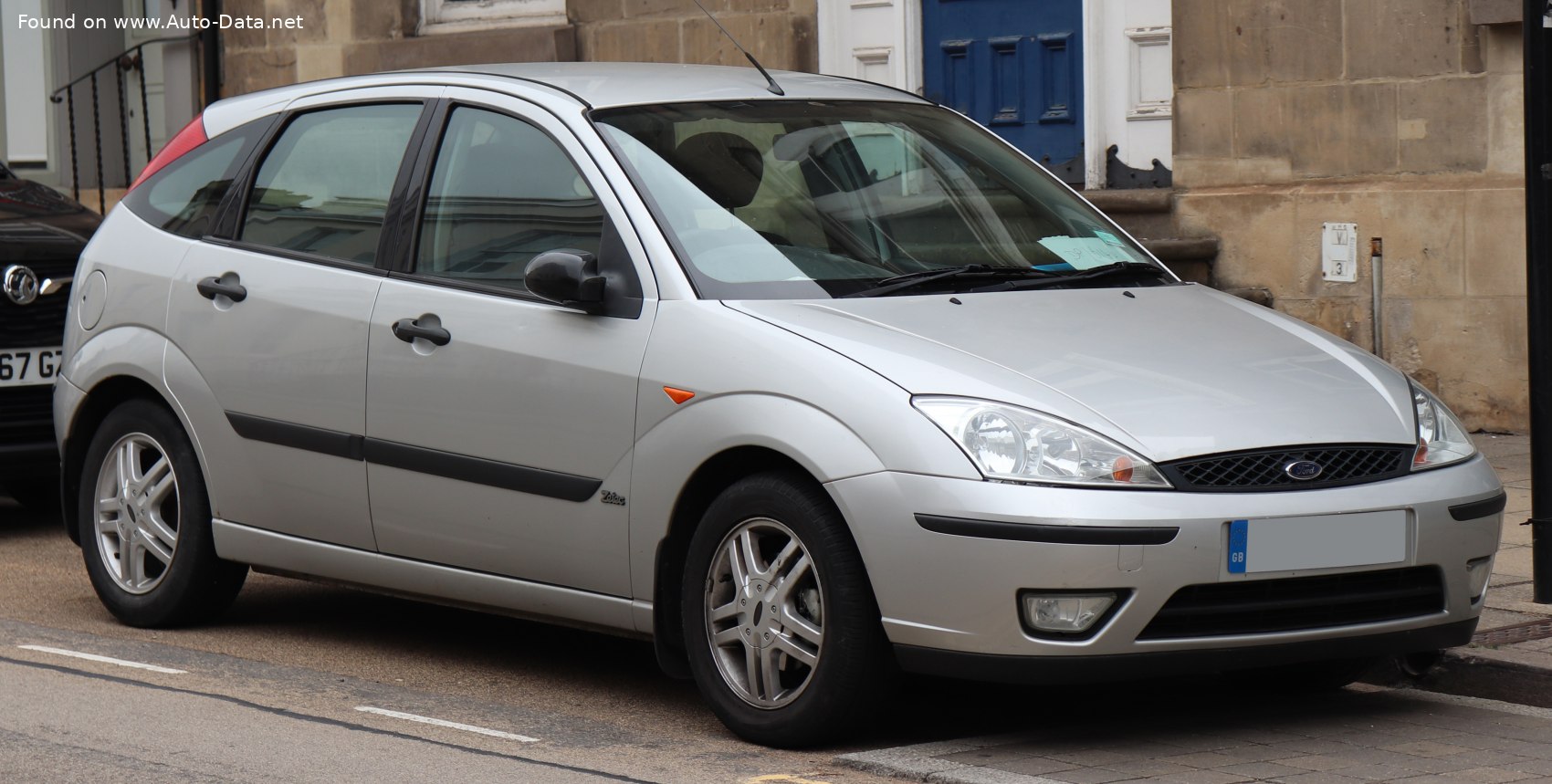 Ford Focus Hatchback I