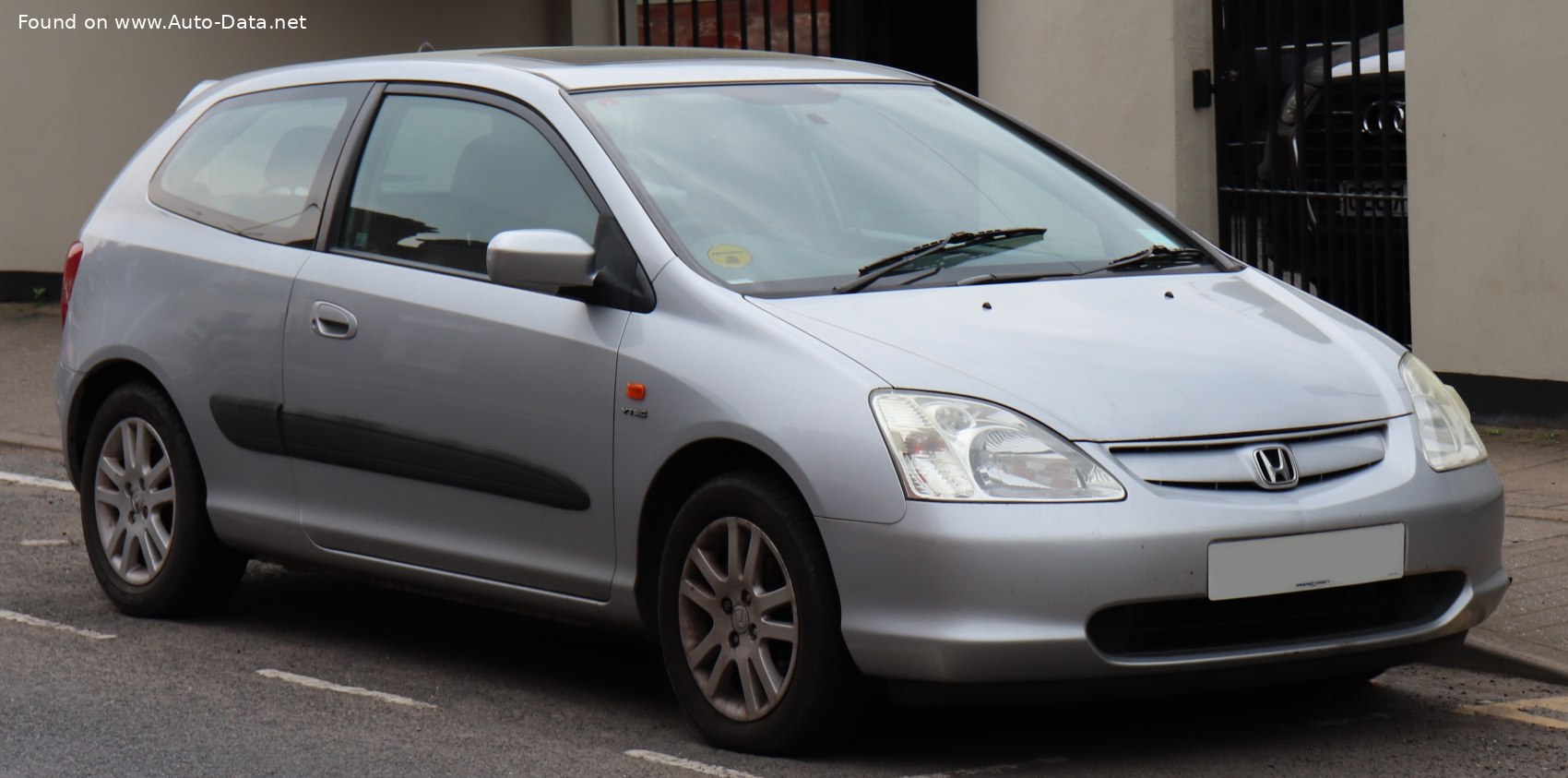 Honda Civic VII Hatchback