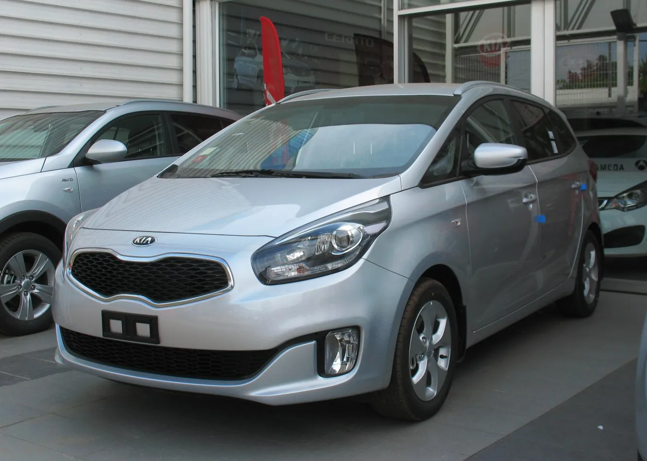 Kia Carens III