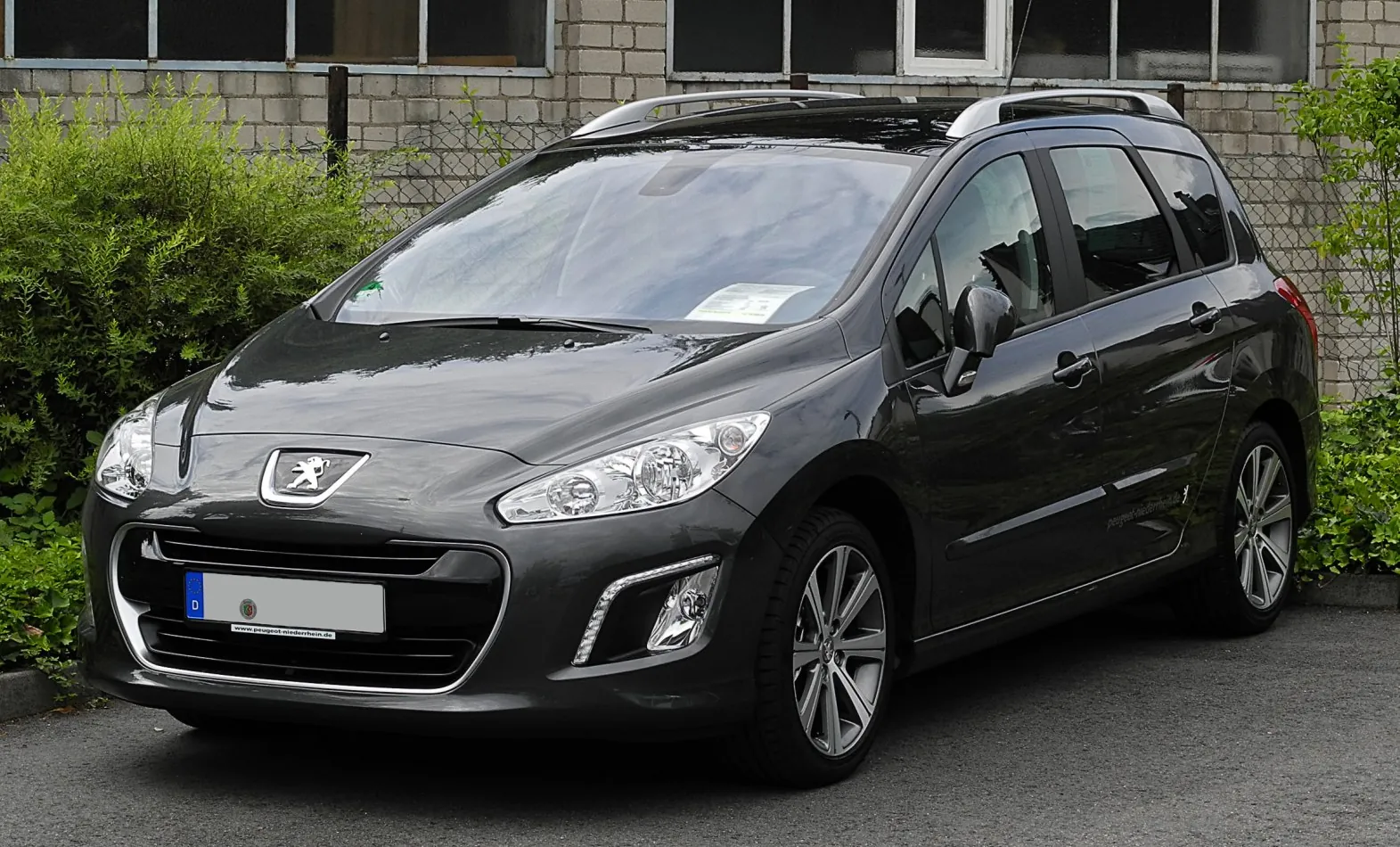 Peugeot 308 SW I (Phase II, 2011)