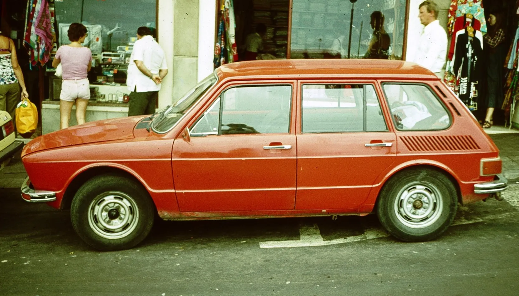 Volkswagen Brasilia (5-door)