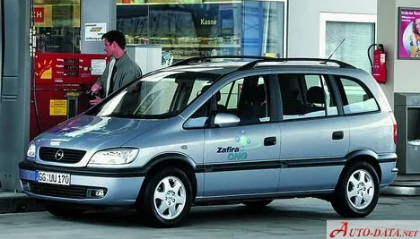 Opel Zafira A (T3000)