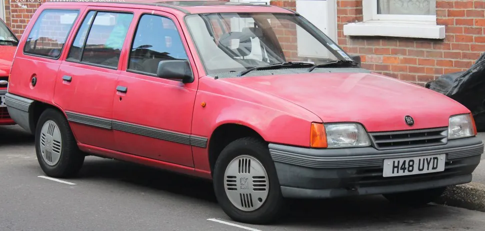 Vauxhall Astra Mk II Estate