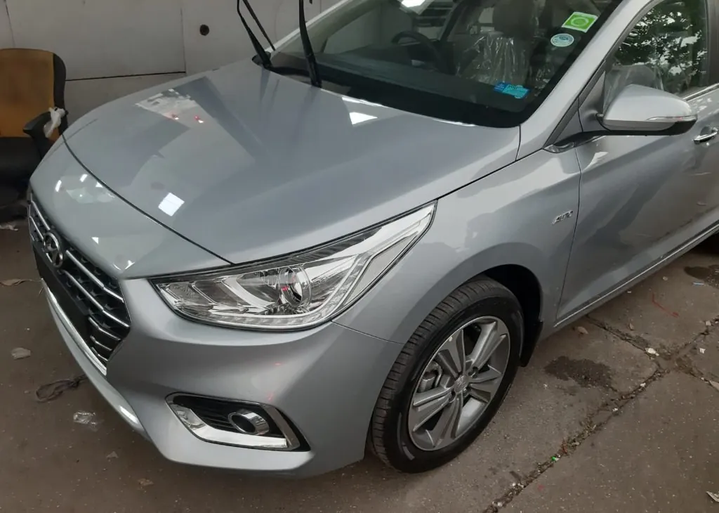 Hyundai Verna V