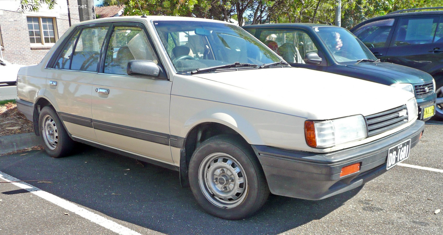 Mazda 323 III (BF)