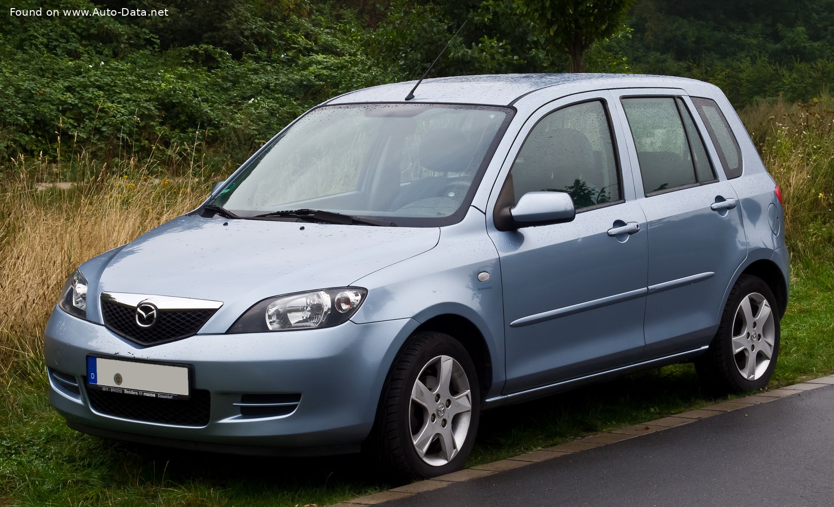 Mazda 2 I (DY)